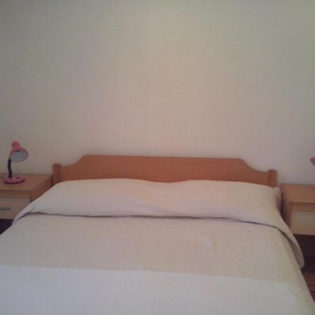 Apartments By The Sea Sumartin, Brac - 11658 Quarto foto