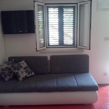 Apartments By The Sea Sumartin, Brac - 11658 Quarto foto